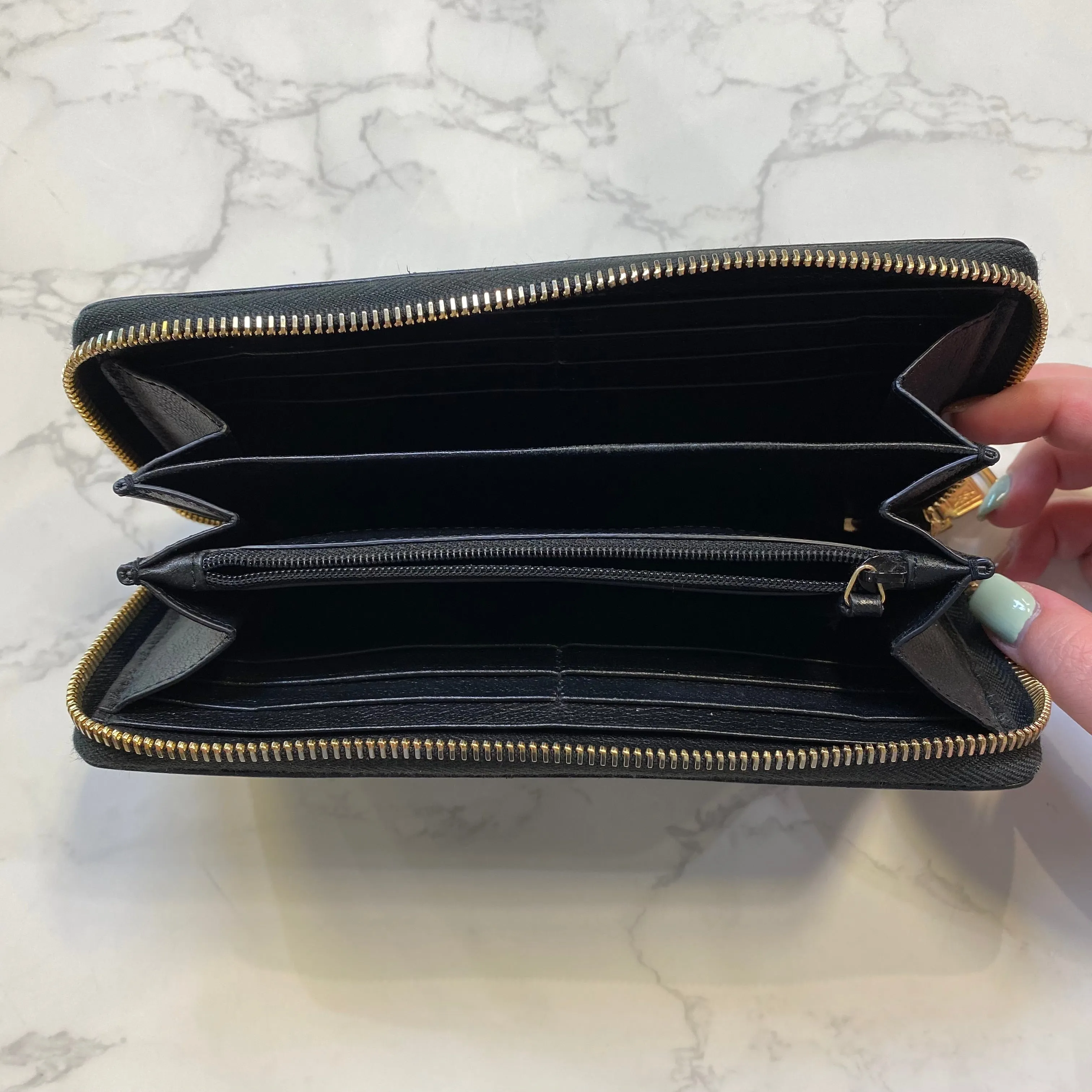 Belle de Jour Zip Around Wallet