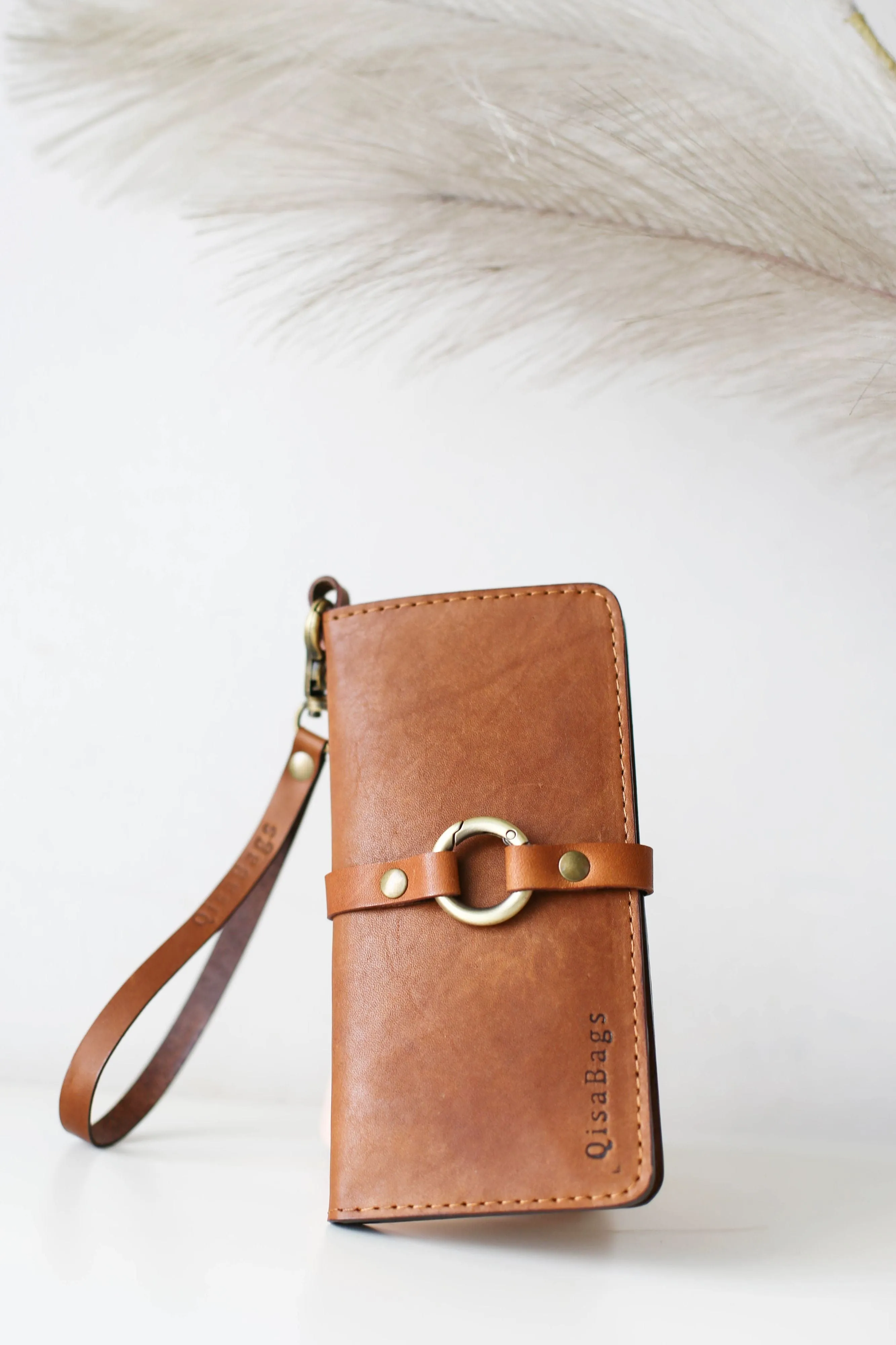 Women's Bifold Brown Leather Wallet - N01 - Ring Closure